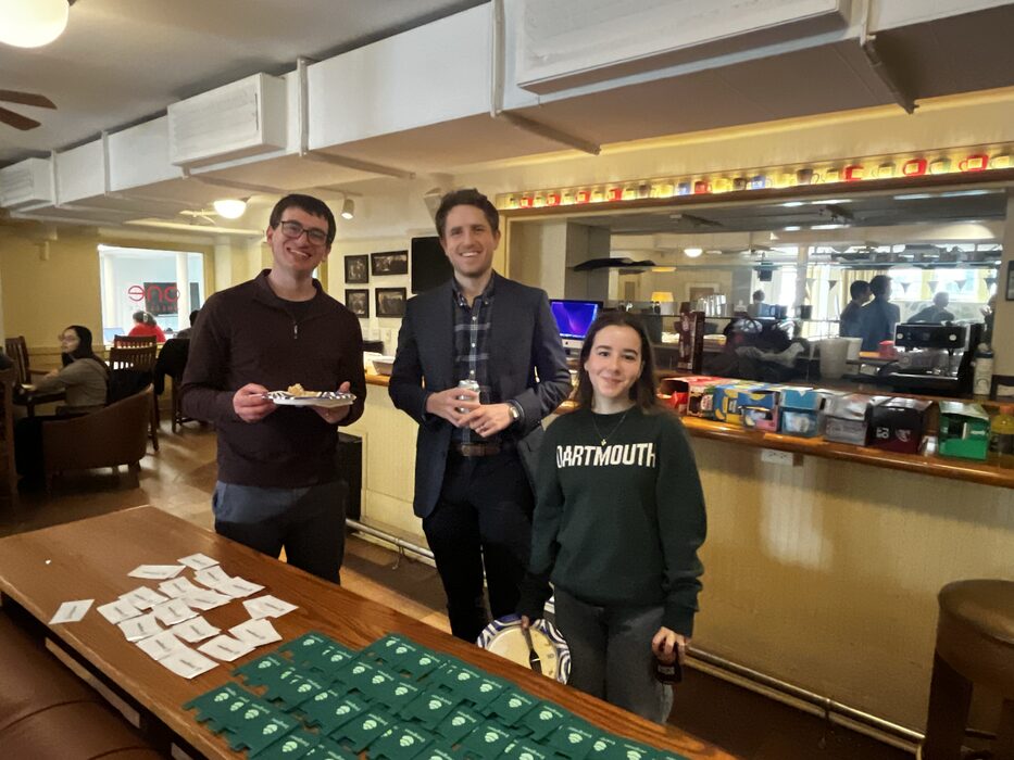 Students at the sticker table during an Evergreen team event
