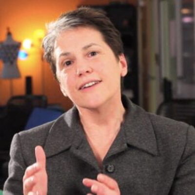 Portrait of Lorie Loeb